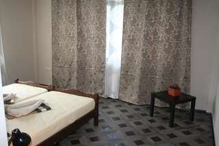 Отель SV Hotel Batumi Махинджаури Стандартный трехместный номер-11